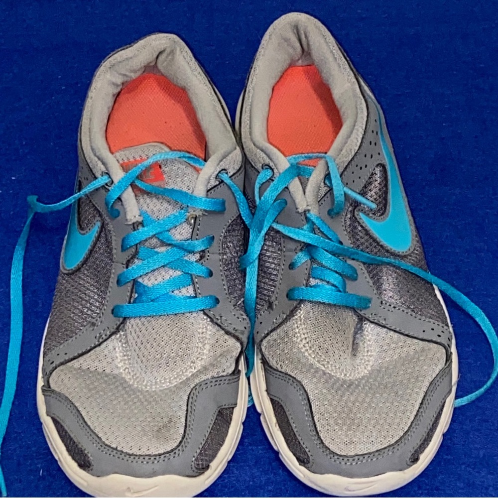 Size 8.5 - Nike Flex Experience RN 2 MSI Gray